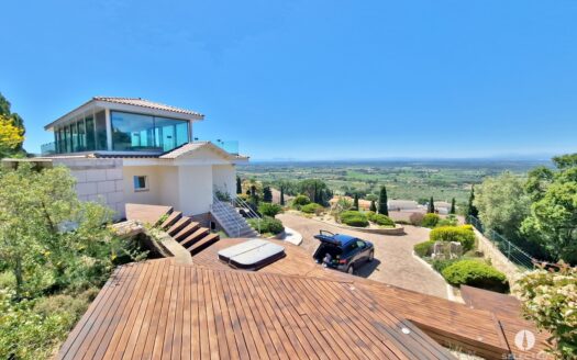 Villa de Luxe Exclusive avec Vue Mer, Appartement Invités, Piscine & Espace Bien-Être — Emplacement Privilégié sur la Costa Brava
